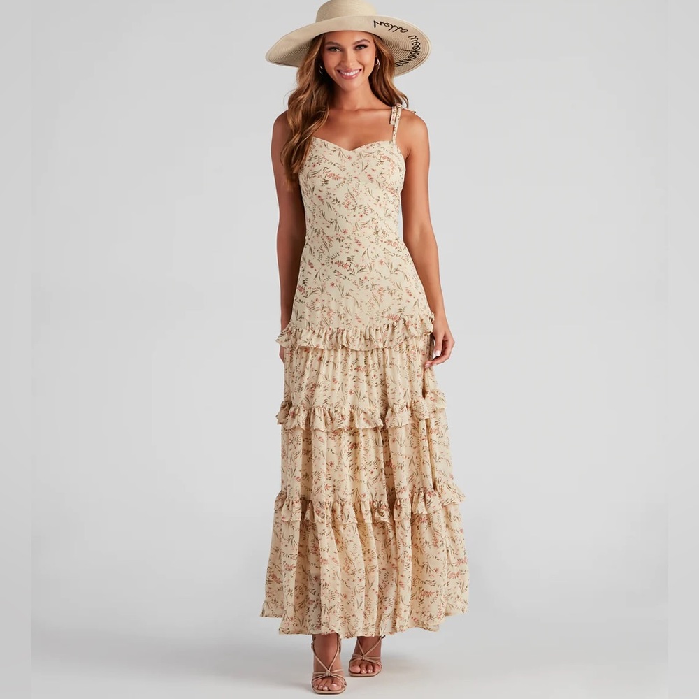 Ditsy floral Maxi Dress